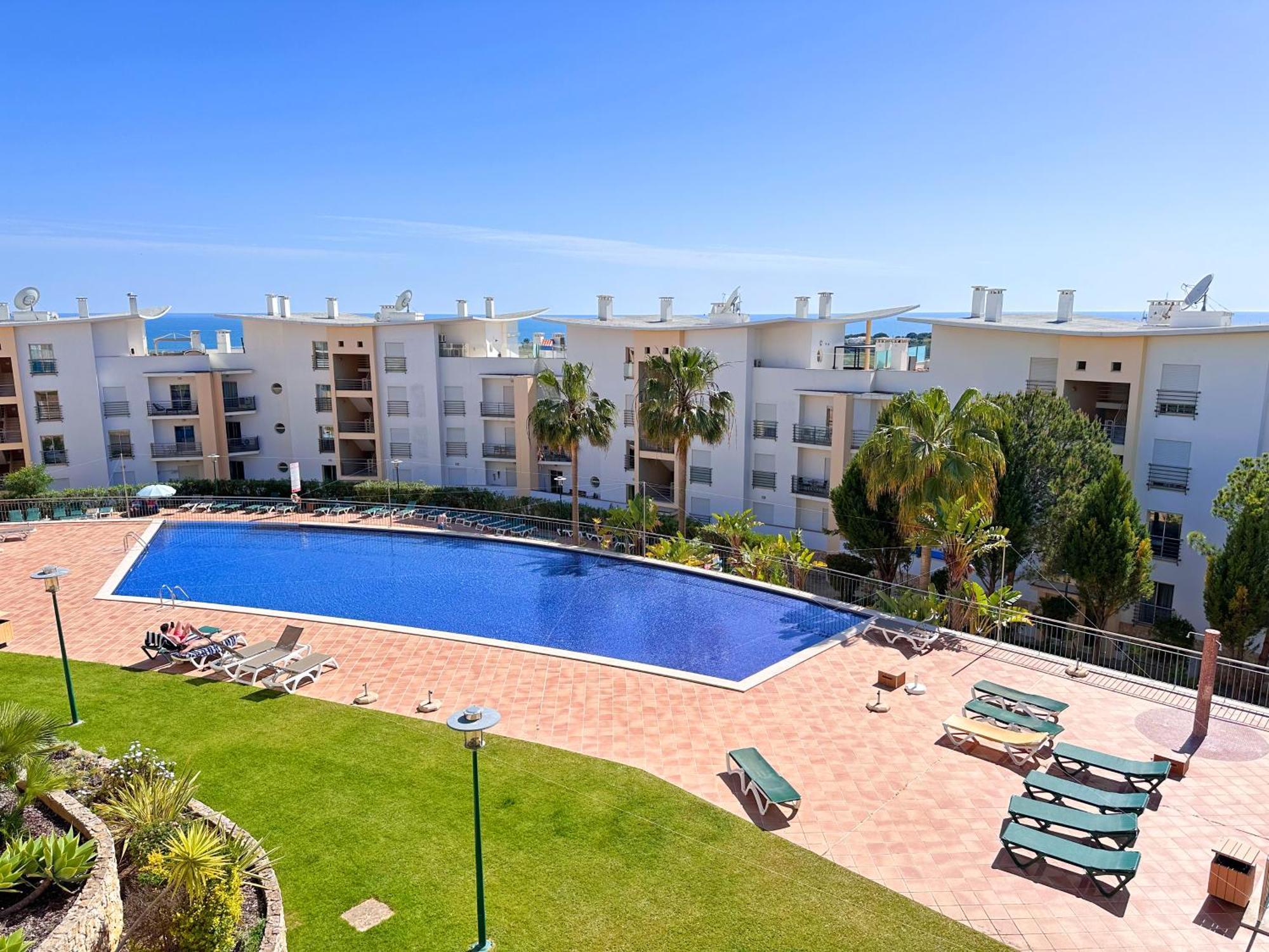 Modern Ocean, Garden & Pool View Condo By Becherish Албуфейра Экстерьер фото